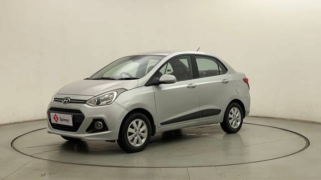 https://images10.gaadi.com/usedcar_image/4587180/original/b6170691deaa9dea096afc90e07344ab.JPG?imwidth=6400