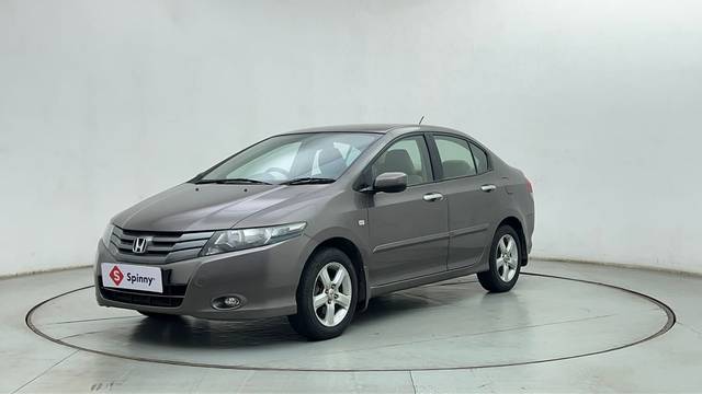 https://images10.gaadi.com/usedcar_image/4587207/original/a89098ac3b7a738d42ef654d78b82f15.JPG?imwidth=6400