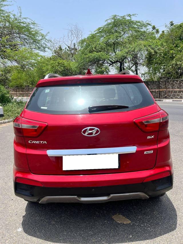 https://images10.gaadi.com/usedcar_image/4587238/original/processed_57ae22d370ae92202f8b0e566b540845.jpg?imwidth=6402