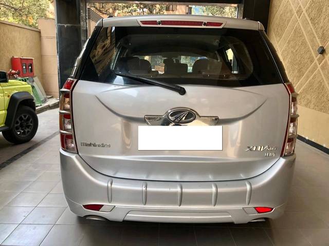 https://images10.gaadi.com/usedcar_image/4587263/original/processed_c3a16c3a5485ea5f60007473b36a8905.jpg?imwidth=6402