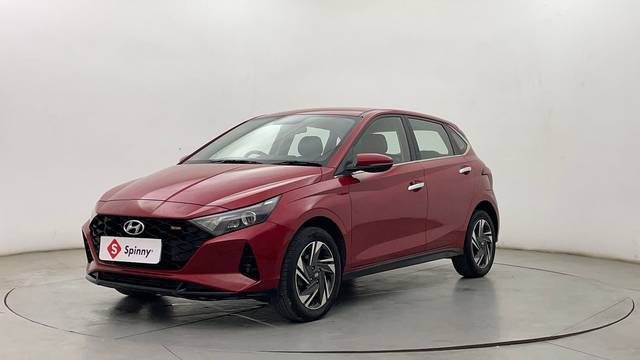 https://images10.gaadi.com/usedcar_image/4587293/original/202252aa8cbcc90fbc54ac2201788e8c.JPG?imwidth=6400