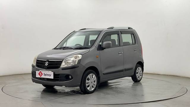 https://images10.gaadi.com/usedcar_image/4587307/original/733888d10883b12679da23a8bbca7781.JPG?imwidth=6400