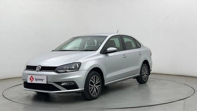 https://images10.gaadi.com/usedcar_image/4587313/original/7910e6b3c80370d5520feaed0352fe80.JPG?imwidth=6400