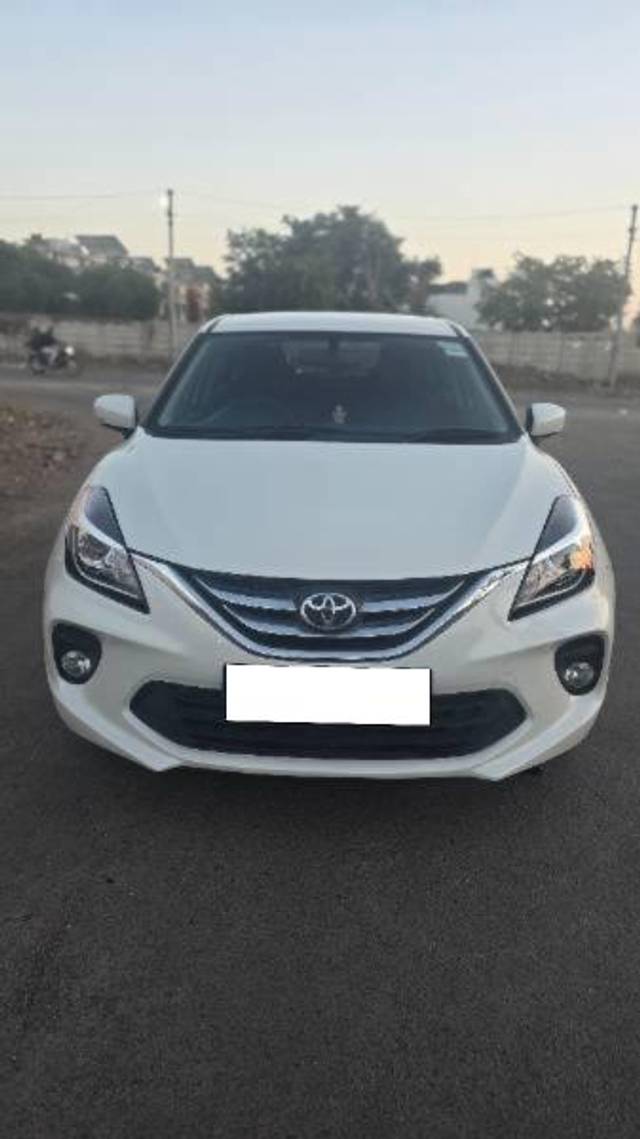 https://images10.gaadi.com/usedcar_image/4587325/original/processed_0fa01260-b1f7-451c-8162-4865f74fe944.jpg?imwidth=6400