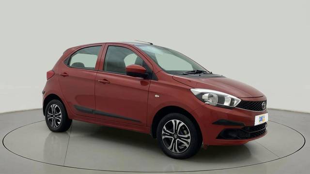 https://images10.gaadi.com/usedcar_image/4587368/original/c61b14cbd7fe047ef7011b669b23d92f.jpg?imwidth=6400