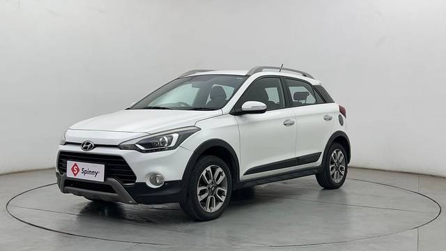 https://images10.gaadi.com/usedcar_image/4587384/original/4a4243239789a1d517eb03c73b92b5d6.JPG?imwidth=6400