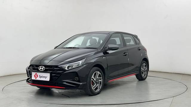 https://images10.gaadi.com/usedcar_image/4587396/original/95f12f5eb16edf268a0547c7d0630023.JPG?imwidth=6400