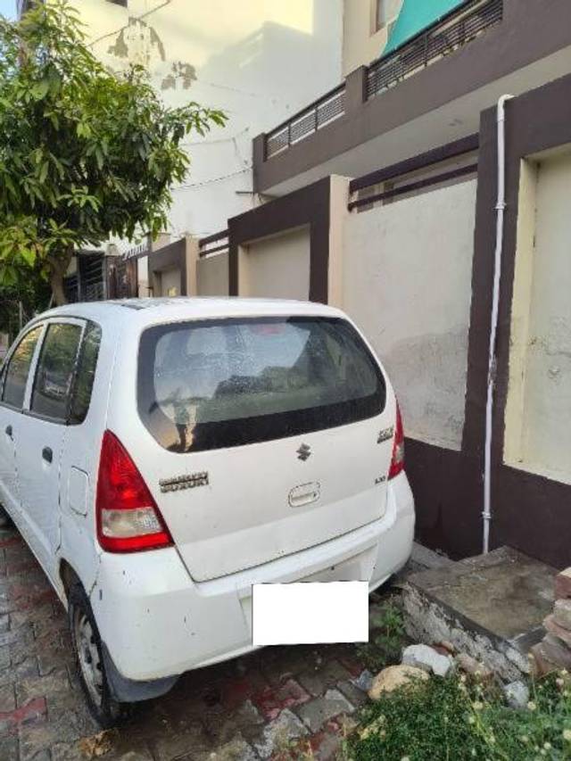 https://images10.gaadi.com/usedcar_image/4587429/original/processed_5342d19f-64e3-4406-b93f-1867555d3bc3.jpg?imwidth=6401