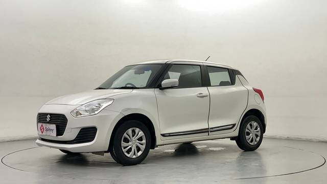 https://images10.gaadi.com/usedcar_image/4587468/original/d06ef1ee0069e16c016621d498a35880.JPG?imwidth=6400