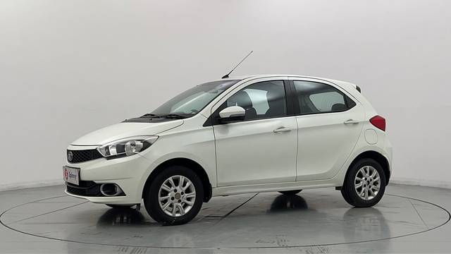 https://images10.gaadi.com/usedcar_image/4587484/original/451ece11e7aa59e805389e24988db501.JPG?imwidth=6400