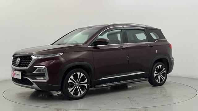 https://images10.gaadi.com/usedcar_image/4587508/original/bd877fb9f0864c50a56333fcecab1a07.JPG?imwidth=6400