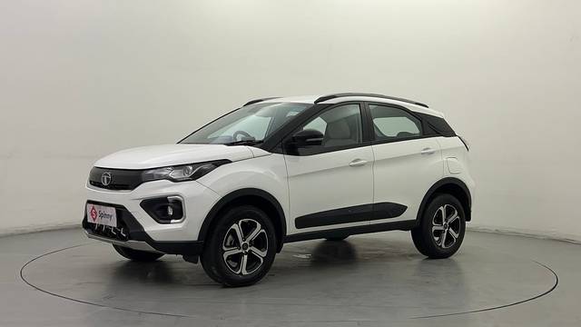 https://images10.gaadi.com/usedcar_image/4587513/original/66b47d226f5e513cced2129aca9a6532.JPG?imwidth=6400