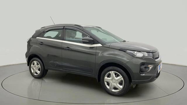 https://images10.gaadi.com/usedcar_image/4587520/original/f74510be7a221153c512cdcf6dad7932.jpg?imwidth=6400