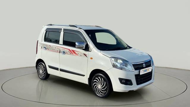 https://images10.gaadi.com/usedcar_image/4587527/original/ac33b2473a06d5aa3ac5fcc77883788c.jpg?imwidth=6400