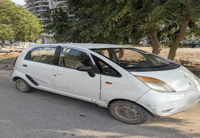 https://images10.gaadi.com/usedcar_image/4587533/original/83c421ce-c2ac-48ba-a584-25b8c7a355eb.?imwidth=6400