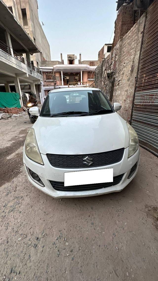 https://images10.gaadi.com/usedcar_image/4587561/original/processed_0a0ca38a-730c-4ea7-b956-8529fc58c594.jpg?imwidth=6400