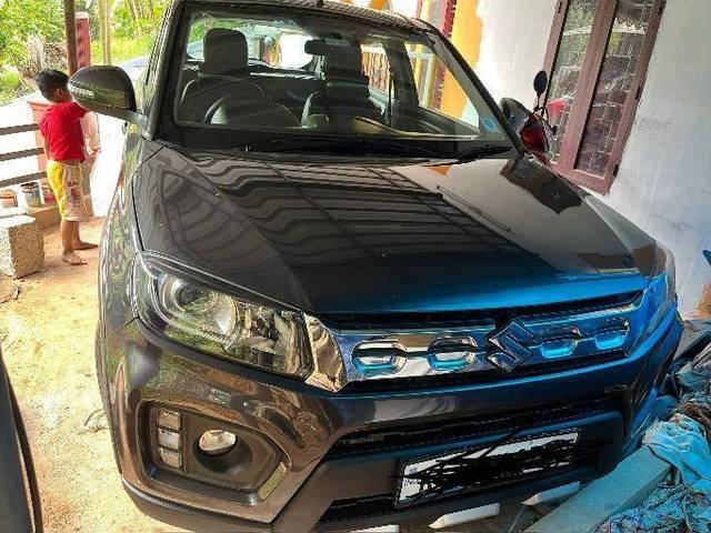 https://images10.gaadi.com/usedcar_image/4587618/original/processed_71ed5e40-1772-4507-b786-82a8916fc6ed.jpg?imwidth=6402