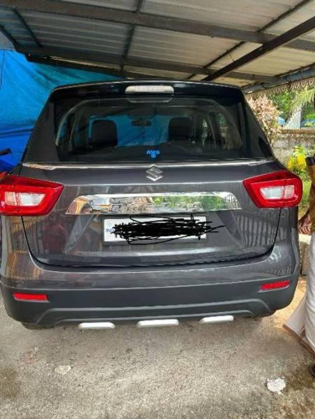https://images10.gaadi.com/usedcar_image/4587618/original/processed_d87b8265-a5a2-4616-82c4-3d0a9fd23aad.jpg?imwidth=6400