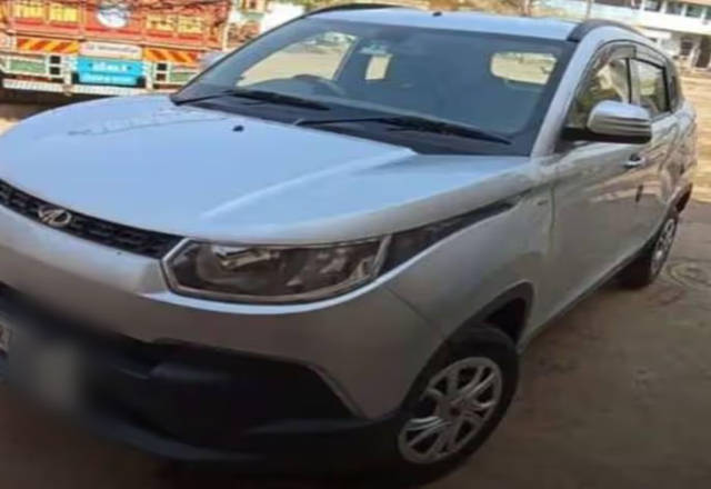 https://images10.gaadi.com/usedcar_image/4587627/original/f5f253fd-1b96-46bb-a6e9-d08daf90a19f.?imwidth=6400