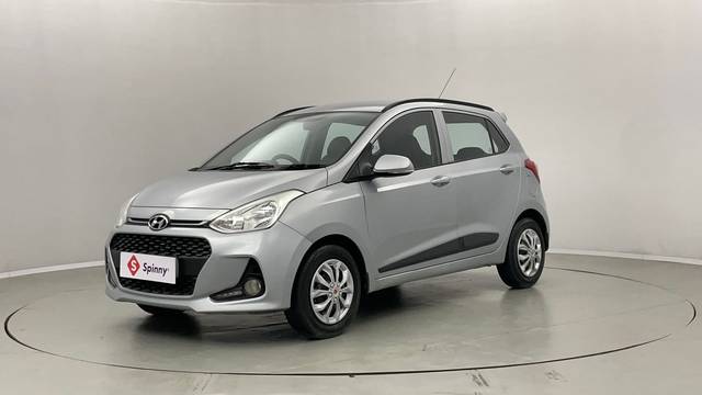 https://images10.gaadi.com/usedcar_image/4587632/original/79ff8b723358e5959666af0077dc074f.JPG?imwidth=6400