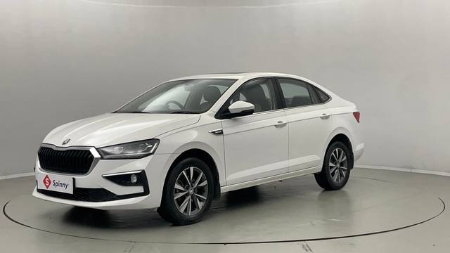 https://images10.gaadi.com/usedcar_image/4587648/original/66b4d681e01f7a1be6b53fbf6af800dd.JPG?imwidth=6400