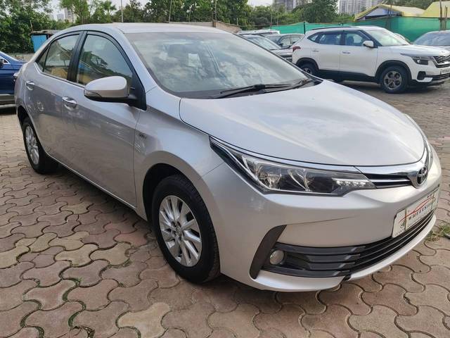 https://images10.gaadi.com/usedcar_image/4587681/original/processed_0132e93be9966eeabcb0cb052c2c7788.jpeg?imwidth=6400