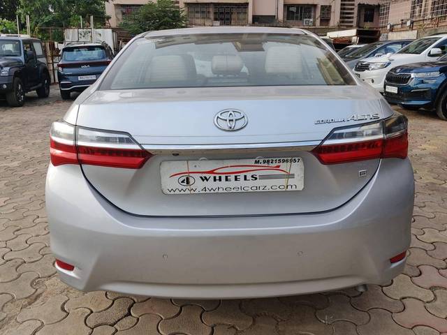 https://images10.gaadi.com/usedcar_image/4587681/original/processed_7fd5bbe315bbb63b86691b17d3d8ee2a.jpeg?imwidth=6401
