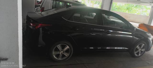 https://images10.gaadi.com/usedcar_image/4587732/original/2d019af8-bf6d-488b-b455-8d26113d35d2.jpg?imwidth=6402