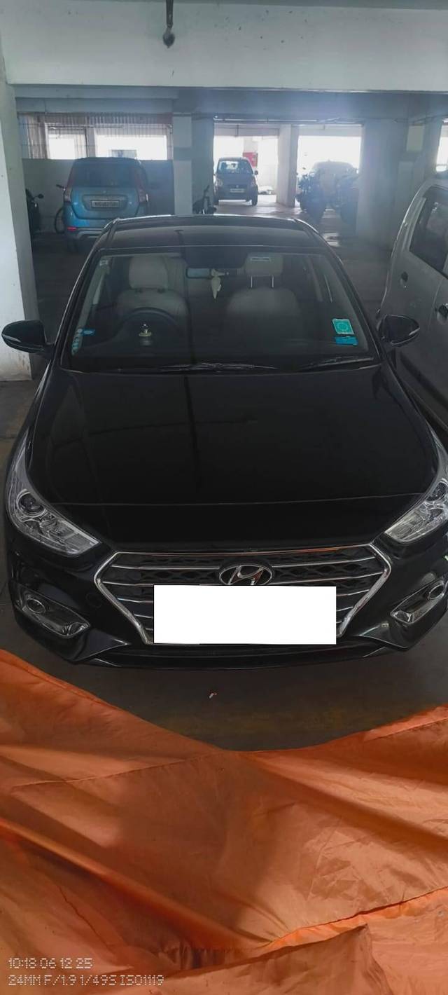 https://images10.gaadi.com/usedcar_image/4587732/original/processed_66c37aae-25b1-4df3-afa0-6c32a8c34ca4.jpg?imwidth=6400