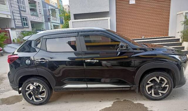 https://images10.gaadi.com/usedcar_image/4587742/original/processed_7e53bf80-5041-4cb8-b378-2a88ddb21505.jpg?imwidth=6401