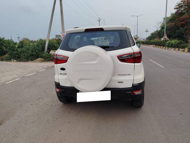 https://images10.gaadi.com/usedcar_image/4587756/original/processed_cccd8493b9f59998ccd88e086f59c26c.jpg?imwidth=6402