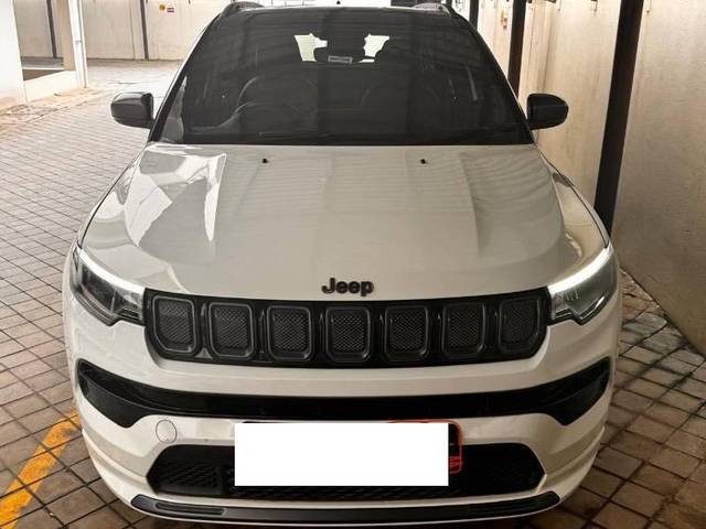 https://images10.gaadi.com/usedcar_image/4587758/original/processed_ac7e8c37-24a6-4259-a68e-cdd2ea74064f.jpeg?imwidth=6400