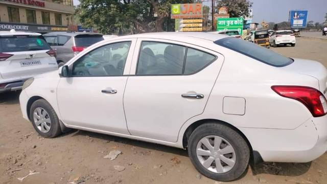 https://images10.gaadi.com/usedcar_image/4587883/original/processed_4bc461f2-1eb5-44cb-9e17-4137b7dfe4a0.jpg?imwidth=6401