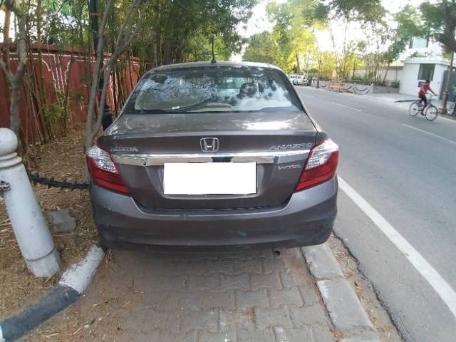 https://images10.gaadi.com/usedcar_image/4587901/original/processed_4c4f37e4-7aef-4c28-8c14-55861f1686c1.jpg?imwidth=6400