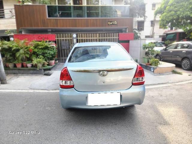 https://images10.gaadi.com/usedcar_image/4587918/original/processed_e928da5a-0241-4235-82d0-00b9cee89d24.jpg?imwidth=6402