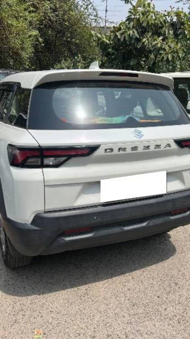 https://images10.gaadi.com/usedcar_image/4587977/original/processed_7e81cebe-7098-4e52-8058-b45b03bc9b5a.jpeg?imwidth=6401