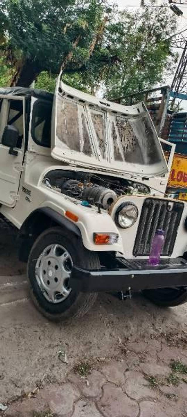 https://images10.gaadi.com/usedcar_image/4587989/original/processed_675142e4-2dcf-4f55-947f-55ce10f72ca1.jpg?imwidth=6401