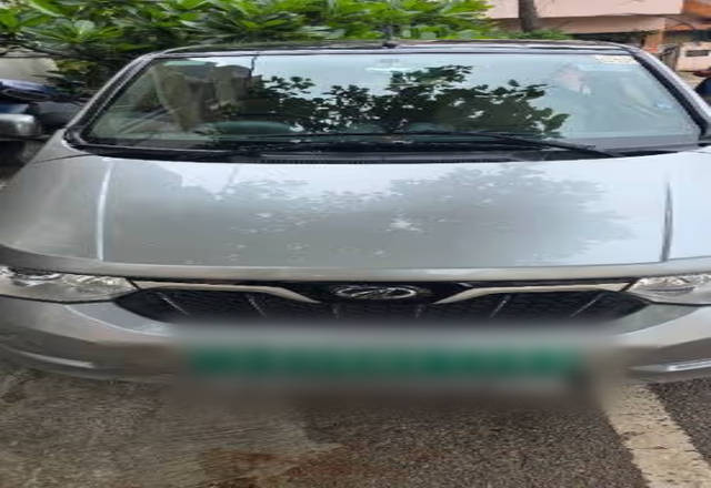 https://images10.gaadi.com/usedcar_image/4588001/original/25a219c5-b8c2-41f4-80b7-340c8e454b75.?imwidth=6400
