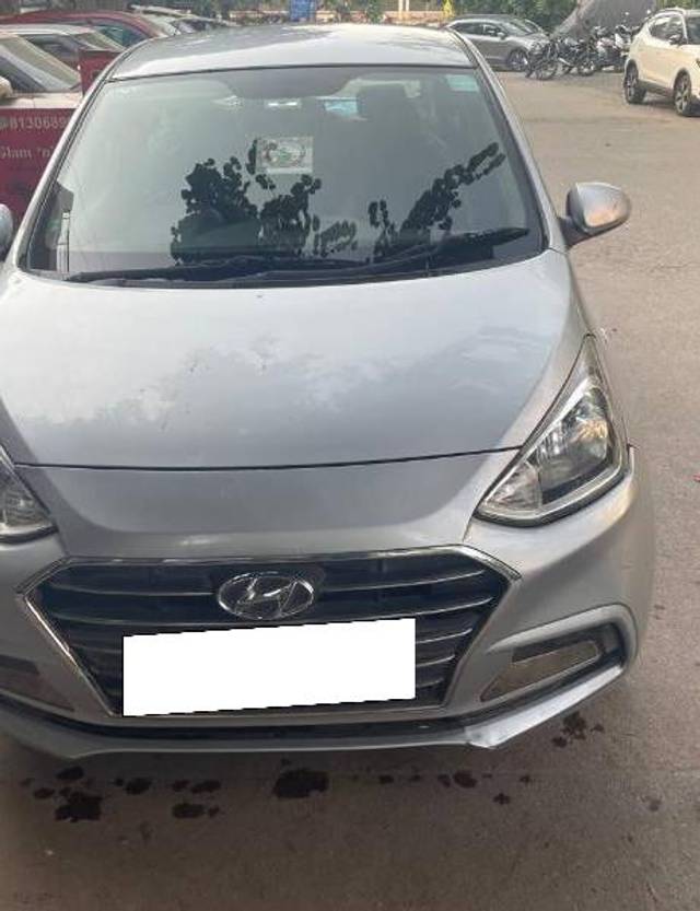 https://images10.gaadi.com/usedcar_image/4588020/original/processed_c9032282-5887-4376-8f07-a894bd73c0bc.jpg?imwidth=6400