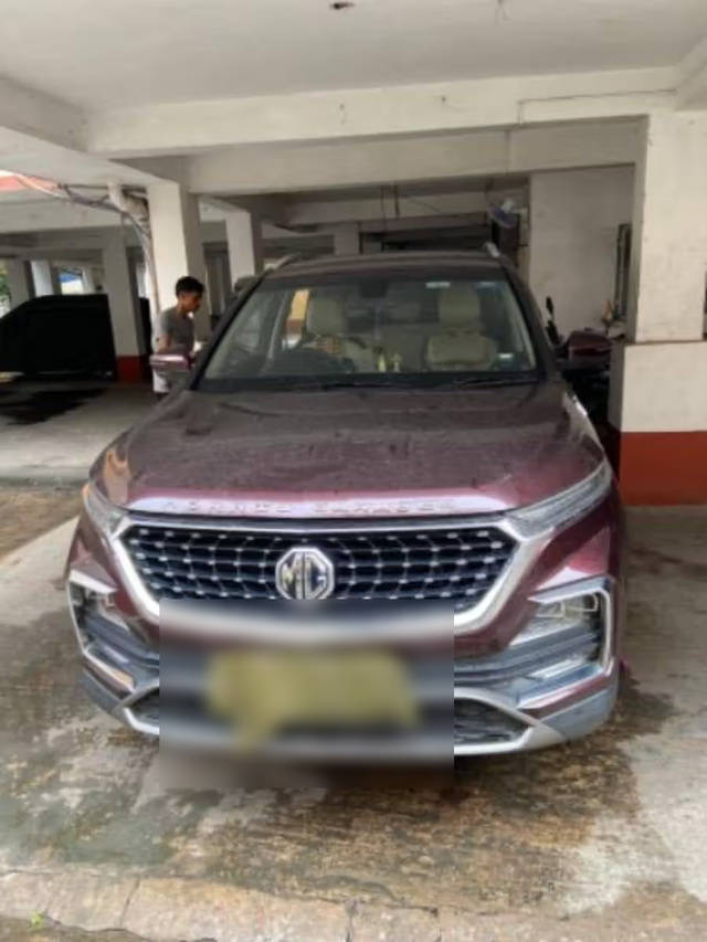 https://images10.gaadi.com/usedcar_image/4588039/original/08e63bd2-8ab4-4b72-8168-df3588ea2a67.png?imwidth=6400