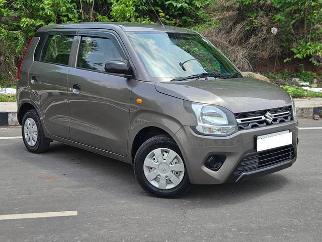 https://images10.gaadi.com/usedcar_image/4588056/original/processed_7fde9b04128baeeb402724a6ea31280a.jpg?imwidth=6400