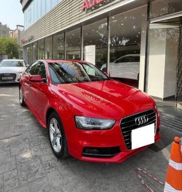 https://images10.gaadi.com/usedcar_image/4588069/original/processed_processed_processed_a7cbde62-f08c-43dd-90e4-87e87db73bdc.jpg?imwidth=6400