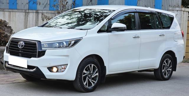 https://images10.gaadi.com/usedcar_image/4588072/original/processed_93e7becd-21a5-44a1-8c1f-558d204ffbd0.jpg?imwidth=6402