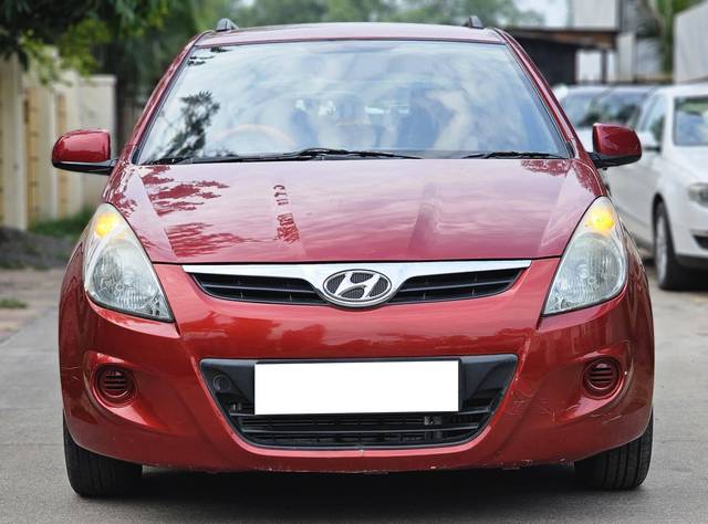 https://images10.gaadi.com/usedcar_image/4588073/original/processed_cd2b99f4-aafa-4b05-bdbc-723451a8c518.jpg?imwidth=6400