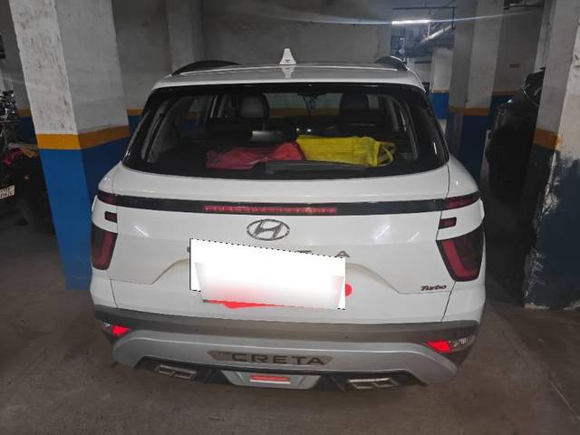 https://images10.gaadi.com/usedcar_image/4588080/original/processed_95b8713c-9c38-49d7-8927-6b1a0cccaf6b.jpg?imwidth=6400