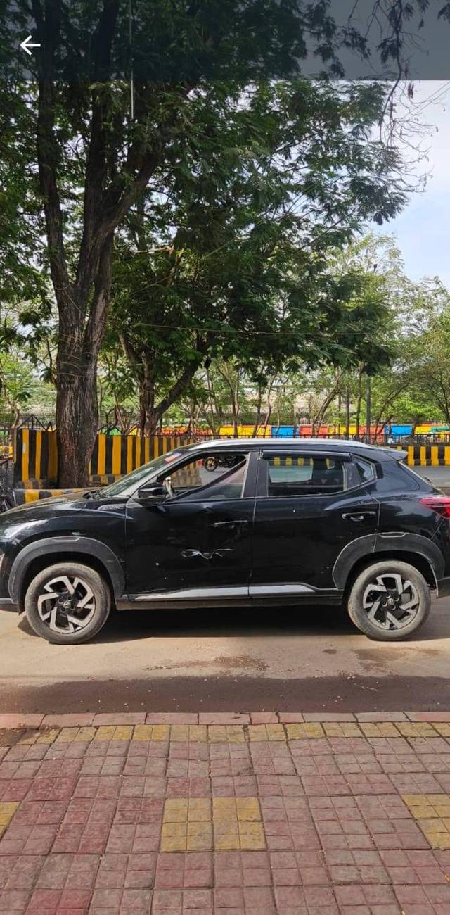 https://images10.gaadi.com/usedcar_image/4588157/original/processed_4d9a2fba0b8cc14090b524c847ffc072.jpeg?imwidth=6401