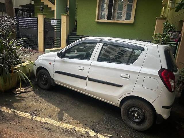 https://images10.gaadi.com/usedcar_image/4588308/original/processed_67c3b43f-7420-48ca-9ffc-e555135c3f24.jpeg?imwidth=6401