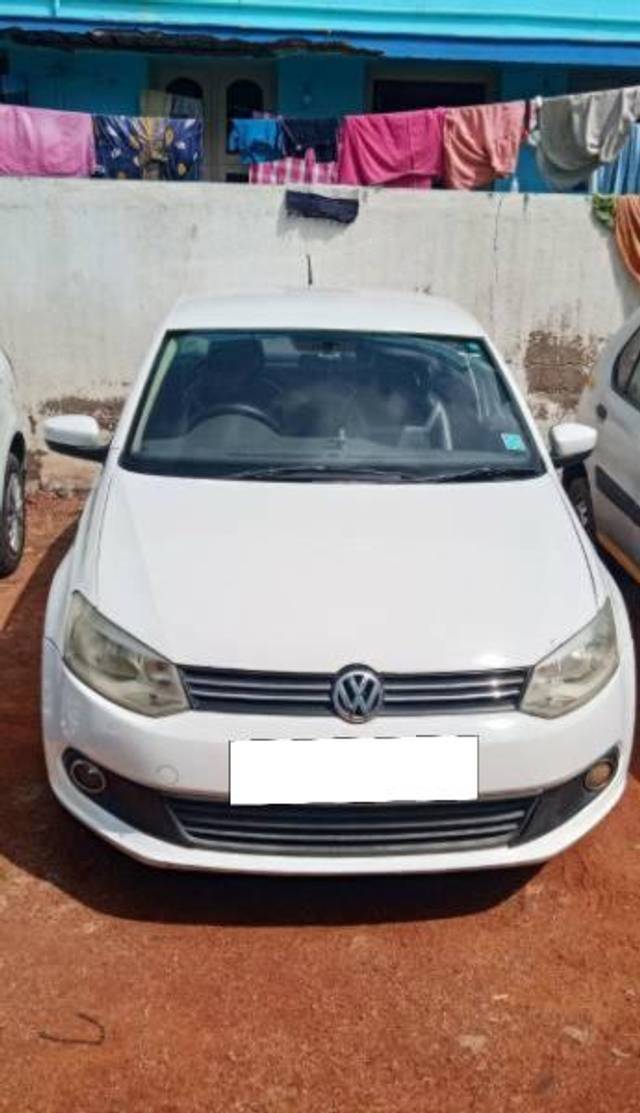 https://images10.gaadi.com/usedcar_image/4588349/original/processed_dbf1efd8-9504-485d-8b65-7877107bb088.jpg?imwidth=6400