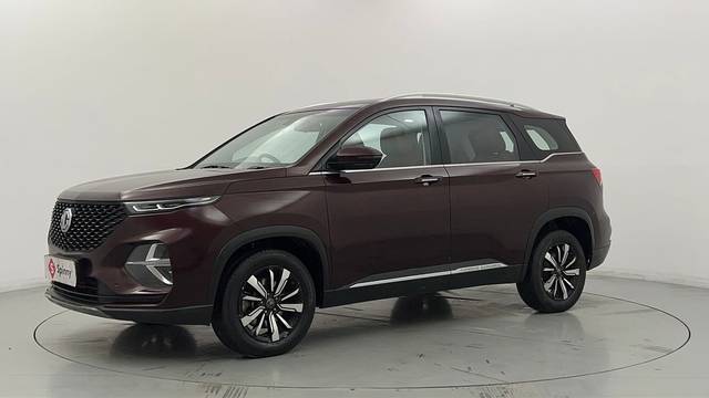 https://images10.gaadi.com/usedcar_image/4588359/original/0ba001a79b6bee5f10a9ce84eaeeb49c.JPG?imwidth=6400