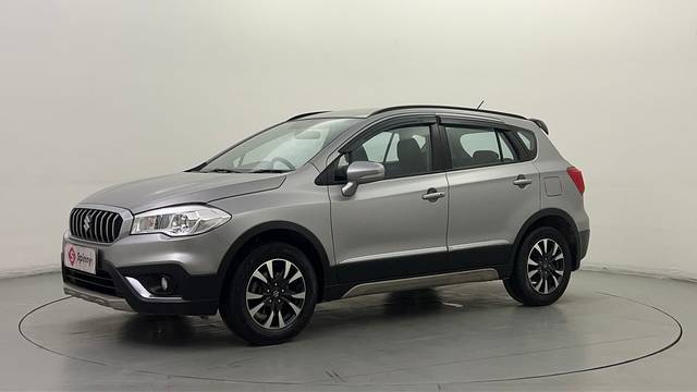 https://images10.gaadi.com/usedcar_image/4588361/original/d8d8deb738aaee7090eb43deb6756fa3.JPG?imwidth=6400